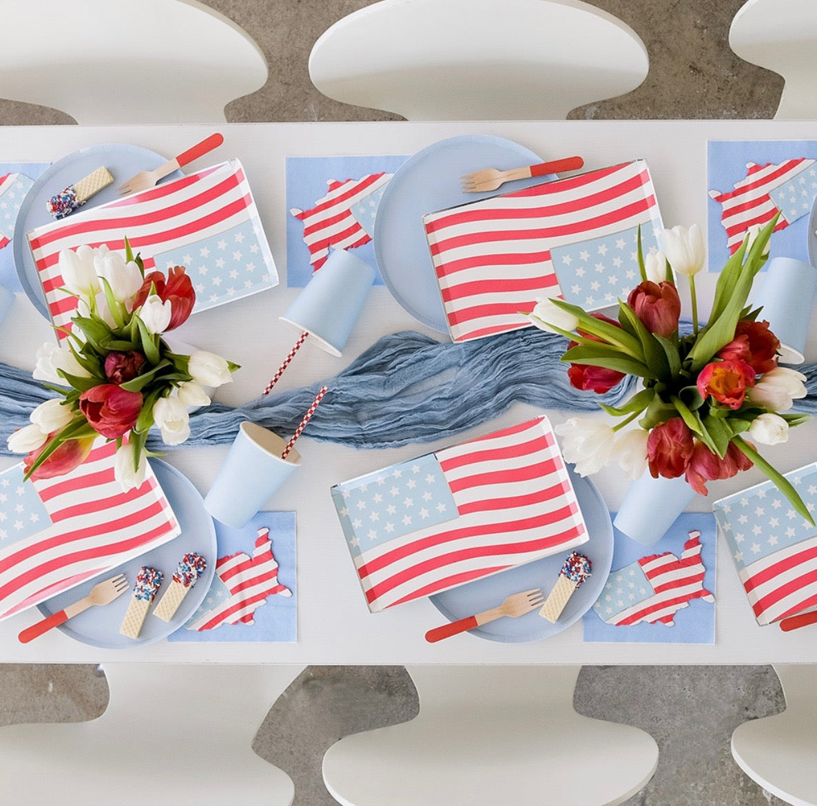 Paper Plates & Napkins America! Place Setting