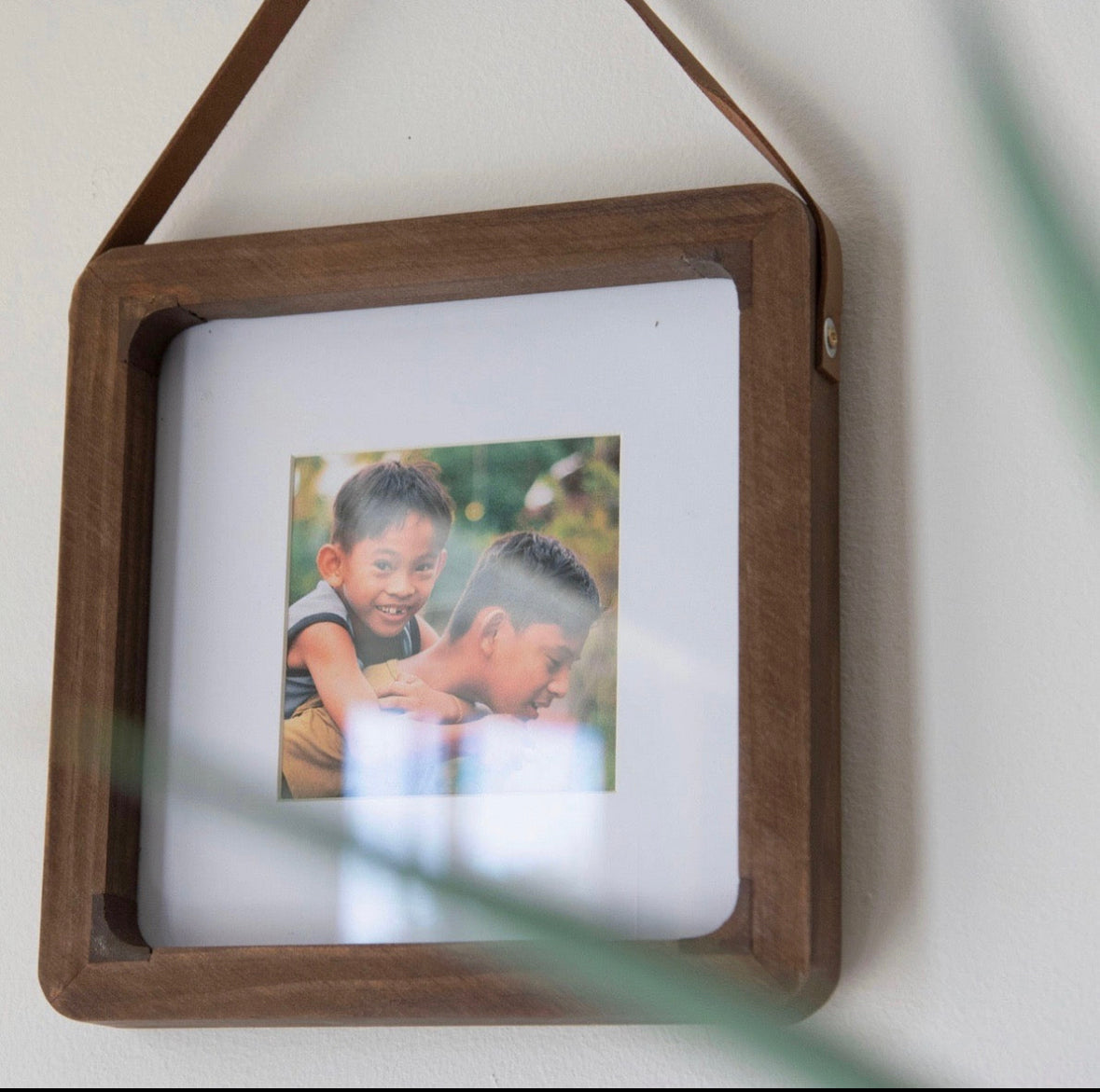 Picture Frame -Hanging Photo Frame with Leather strap...4x4