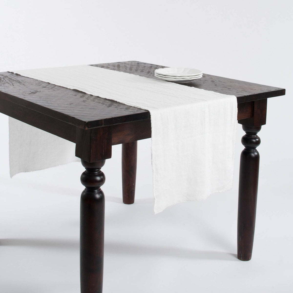 Table Runner - Fringed Design Stone Washed: 16"x72" / Ivory